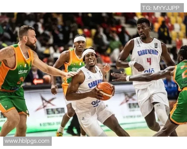 中国男篮对阵突尼斯精彩集锦回顾与赛后分析全景呈现 中国男篮对阵突尼斯精彩集锦回顾与赛后分析全景呈现